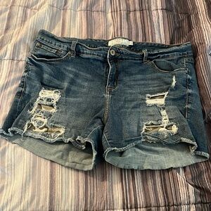 Torrid size 20 Jean shorts